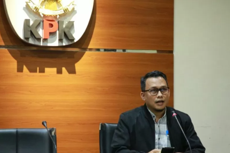 Jagat Politik RI Terancam Geger, KPK Tegaskan Bakal Bongkar Sosok 'Madam' dalam Korupsi Bansos oleh Petinggi PDIP