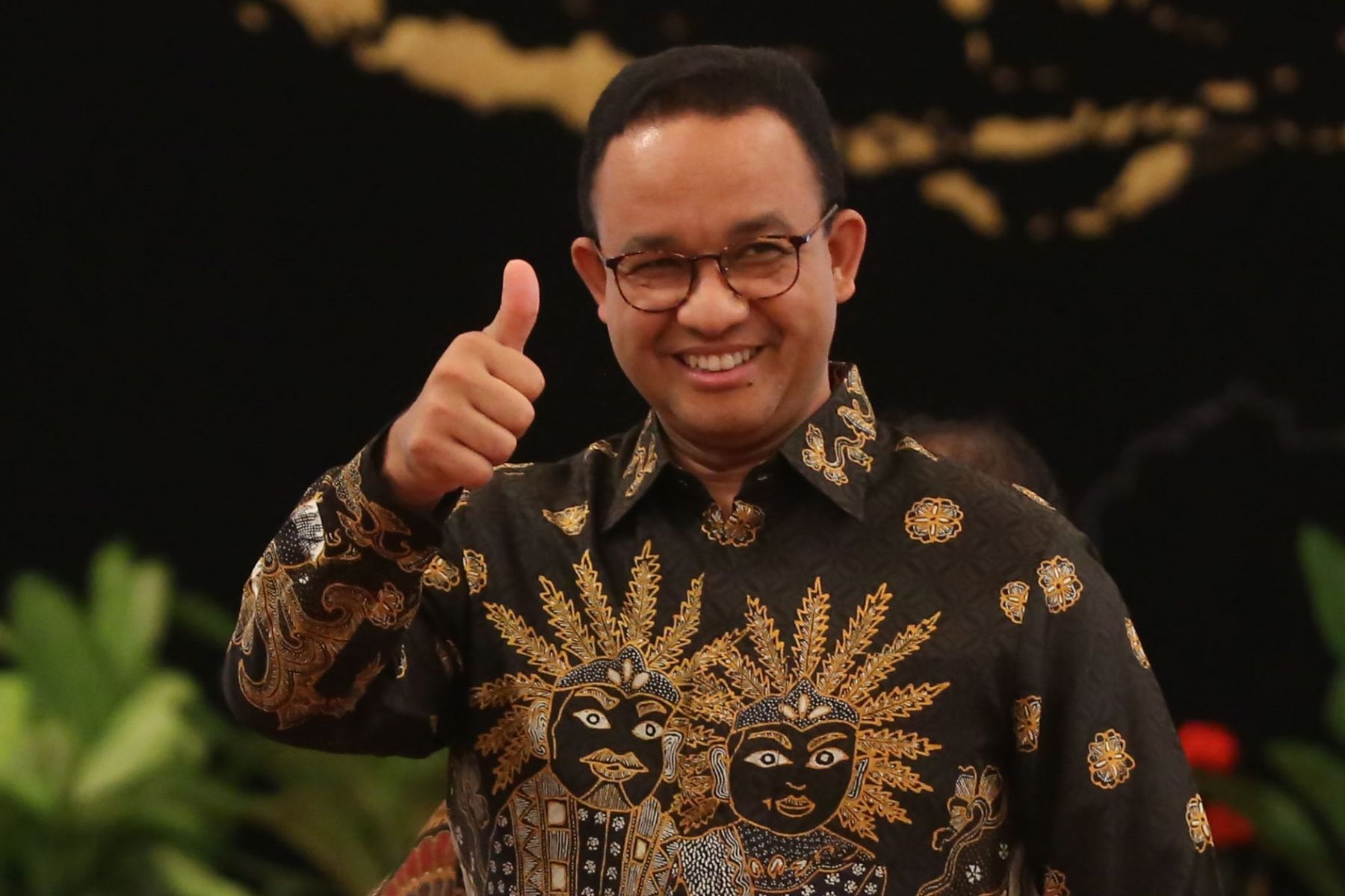 Risma, Susi dan Sahroni, Tokoh Potensial Pesaing Anies Baswedan di Pilkada DKI 2022