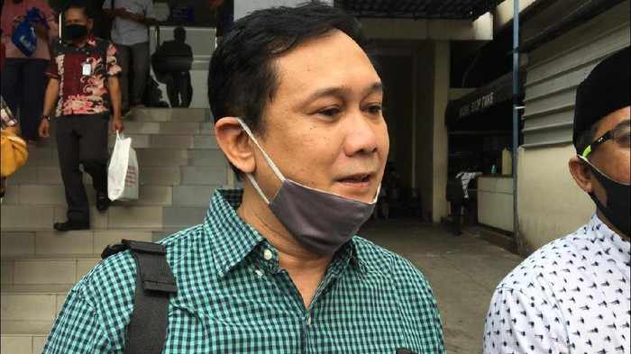 Ahoker Garis Keras ini Janji Tutup Akun Twitter Setelah FPI Dibubarkan, Kenapa?