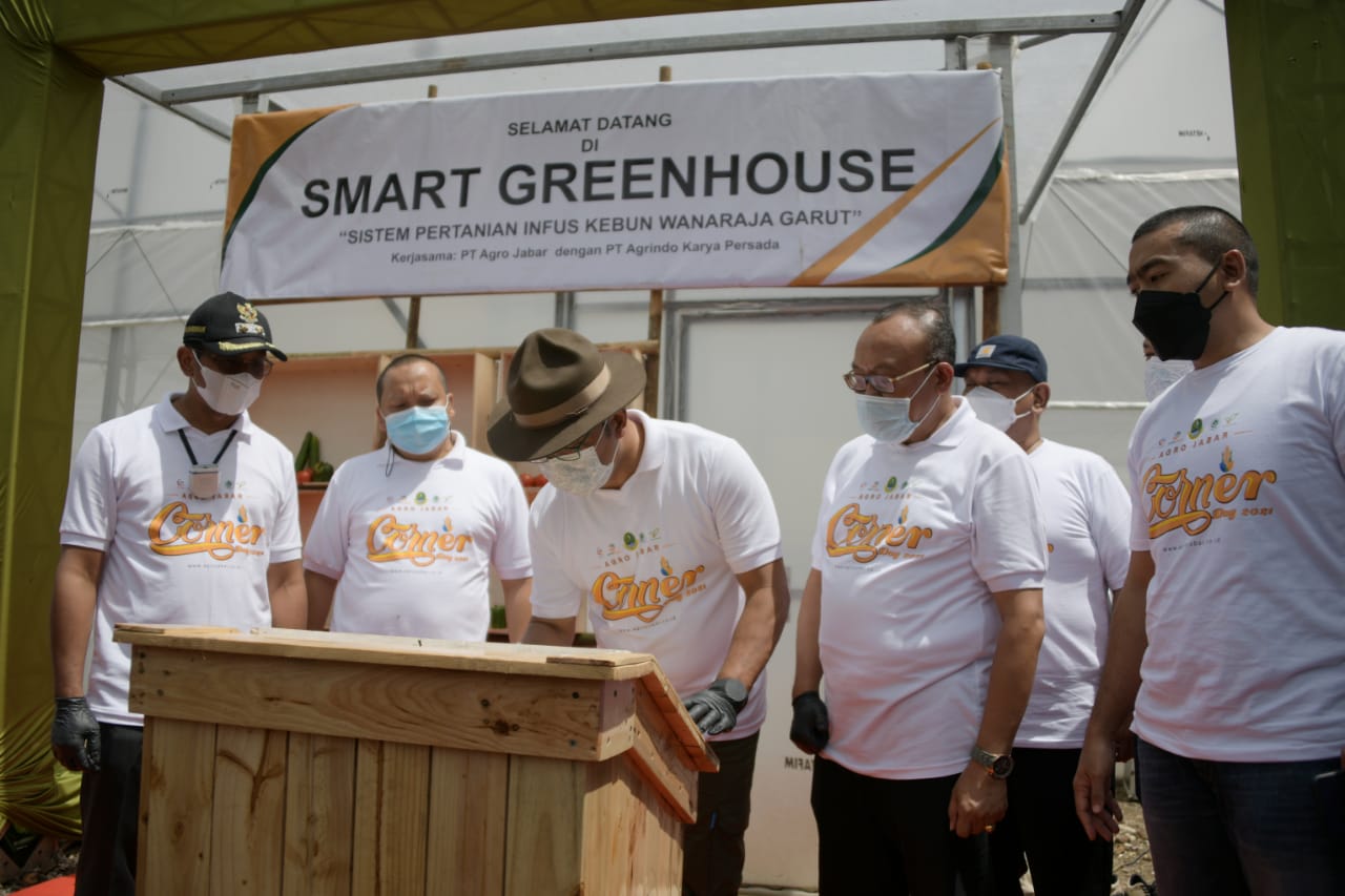 Mengenal Smart Green House di Garut yang Diresmikan Ridwan Kamil