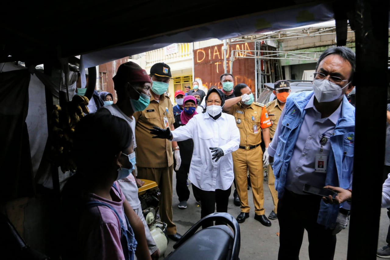 Pengamat Politik LIPI: Aksi Blusukan Risma di DKI Pencitraan Usang dan Bikin Warga Jakarta Sebal