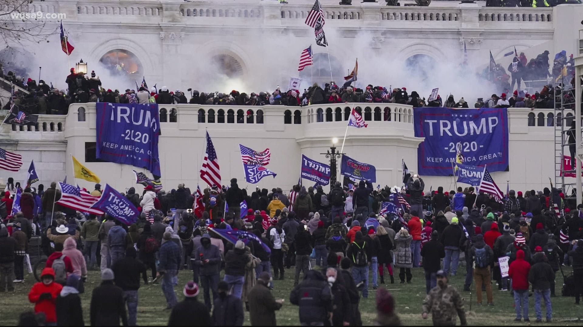 Tanggapi Aksi Kerusuhan oleh Pendukung Trump, China Sebut AS ‘Runtuh dari Dalam’