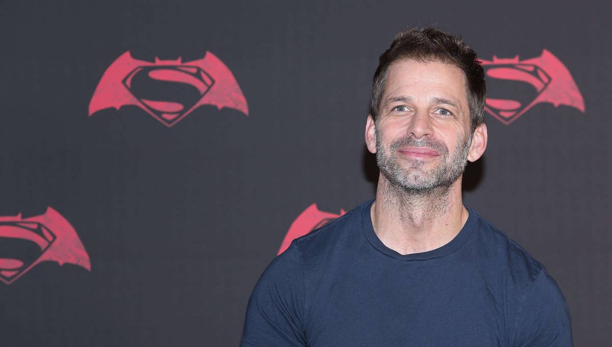 Sutradarai Ulang 'Justice League', Zack Snyder Rela Tak Dibayar