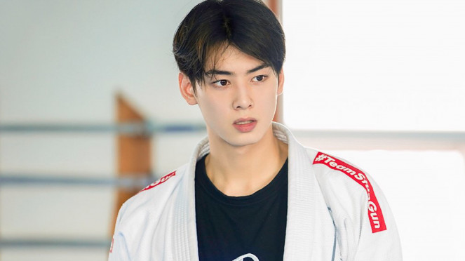 Cha Eun Woo Diincar Main Drama ‘Island’, Bareng Kim Nam Gil dan Seo Yea Ji
