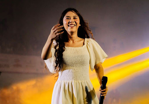 Nadin Amizah Rilis Lagu ‘Seperti Takdir Kita yang Tulis’