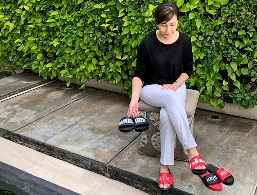 Netizen Kaget Campur Kagum, Veronica Tan Mantan Istri Ahok Ketahuan Jualan Sandal di Instagram