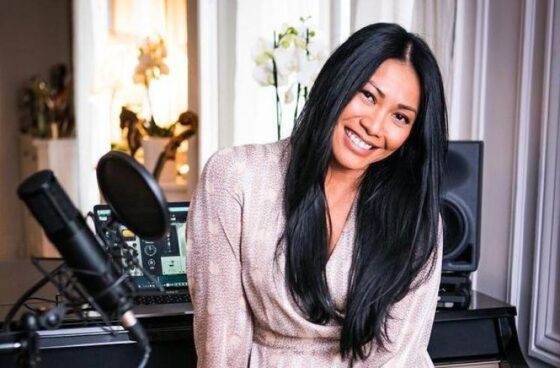 Bravo International Classical Music Awards Beri Penghargaan untuk Anggun di Rusia