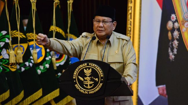 Prabowo Minta Anggota Denwalsus Berparas Sempurna