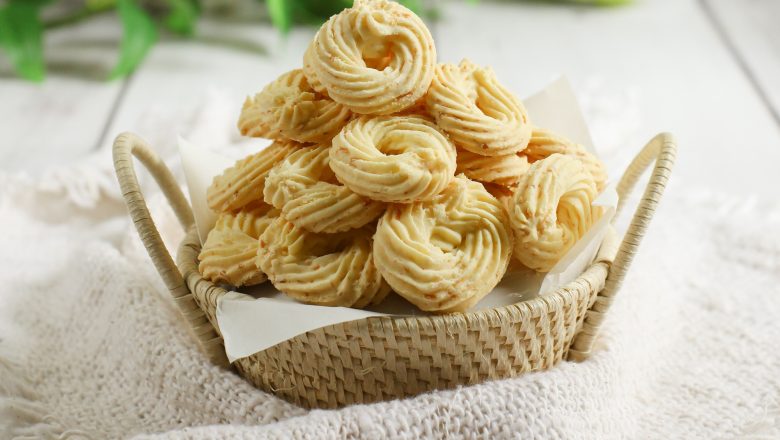 Resep Sagu Keju Lumer di Mulut