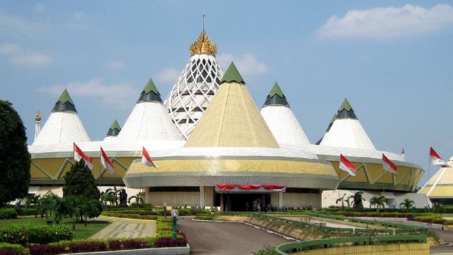 TMII Diambil Alih dari Keluarga Soeharto, PDIP: Presiden Jokowi Selamatkan Harta Negara