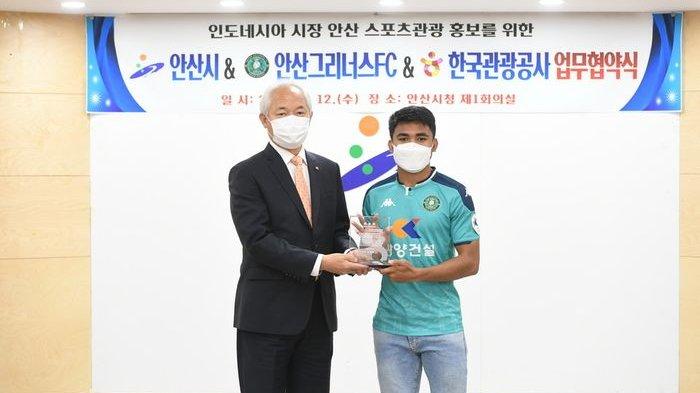 Asnawi Mangkualam Terpilih Jadi Duta Kehormatan Pariwisata Korea