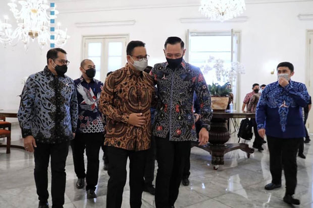 Beri Ucapan Selamat Ultah, Hubungan AHY-Anies Kian Mesra