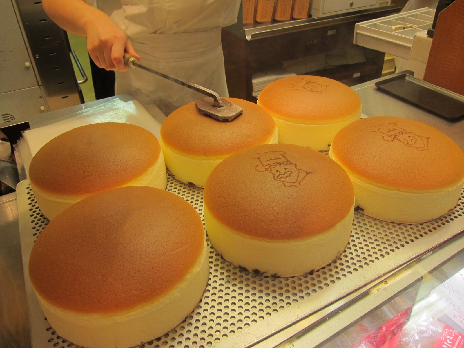 Cara Membuat Cheesecake Jepang, Kue Lembut Bagai Bantal