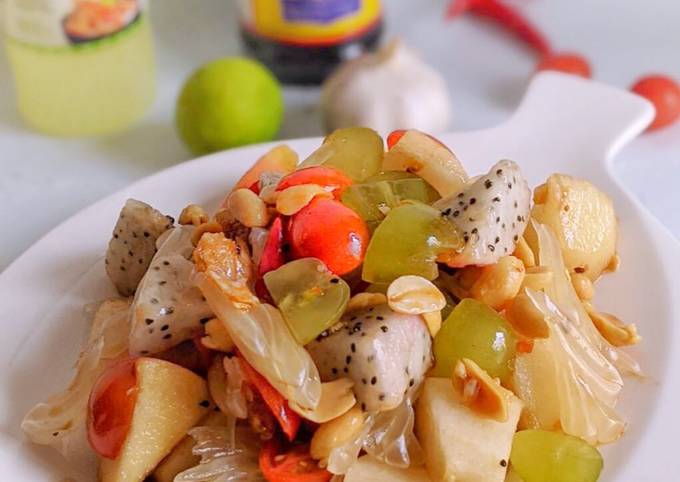 Resep Salad Buah Thai untuk Imbangi Makanan Bersantan Saat Lebaran