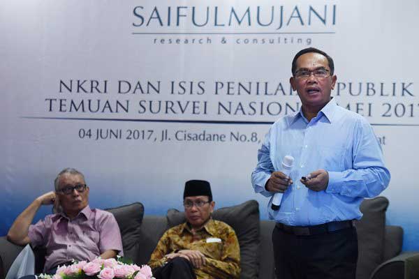 Saiful Mujani Kritik Jokowi Soal Pembubaran HTI dan FPI: Kebebasan Sipil Menurun