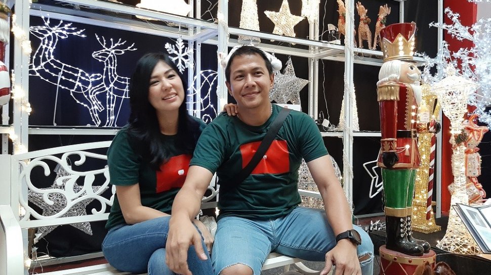Sepi Job Nyanyi, Delon Thamrin Kebanjiran Orderan Nastar