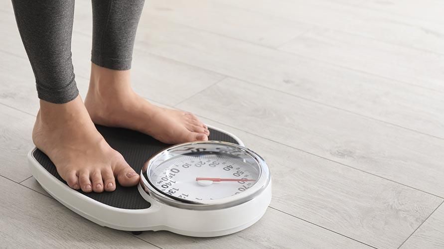 Benarkah Stres Dapat Turunkan atau Justru Naikkan Berat Badan?