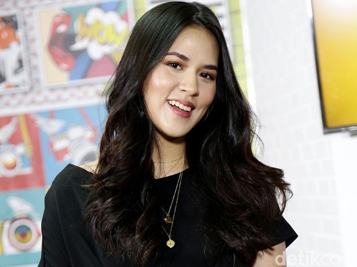 Cita-cita Masa Kecil Raisa: Ingin Jadi Kasir dan Detektif