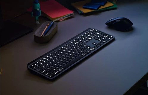 Logitech Rilis Duo Mouse dan Keyboard Premium di Indonesia
