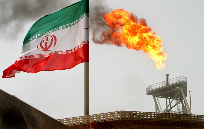 Meski Jatuhkan Sanksi, Amerika Ternyata Tetap Beli Minyak Iran