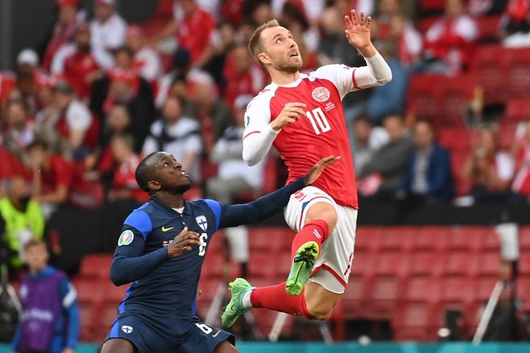 Profesor Kardiologi Prediksi Eriksen Tak Bisa Main Bola Lagi