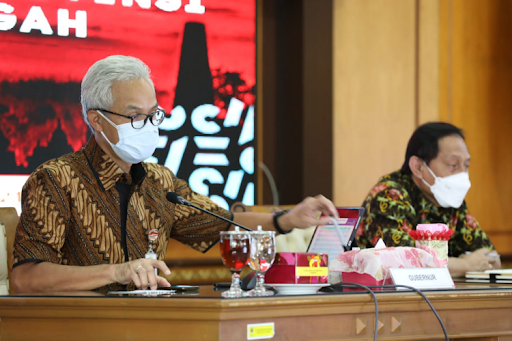 Ganjar Usul Tanggung Jawab Vaksinasi Covid Diserahkan ke Gubernur