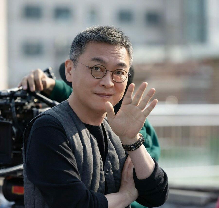 Usai ‘Taxi Driver’, Kim Eui Sung Akan Main Bareng Anne Hathaway