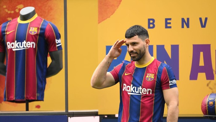 Baru Dua Bulan Bergabung, Sergio Aguero Sudah Ingin Pergi dari Barcelona
