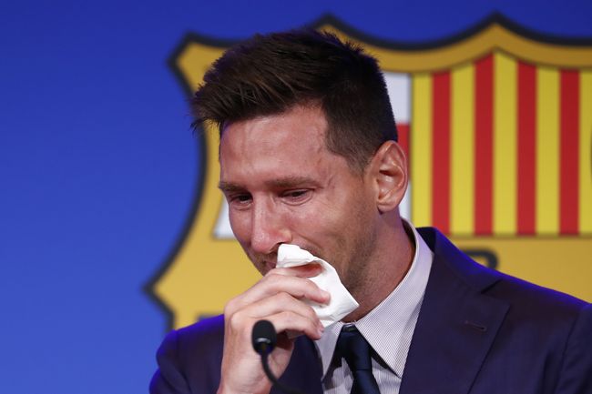 Curhat ke Mantan Rekan di Barcelona, Messi: Manajemen Buruk