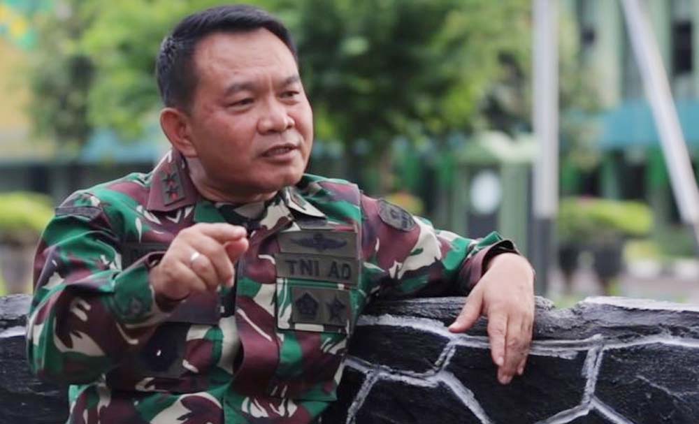 Pangkostrad Dudung Jawab Tudingan Gatot Nurmantyo Soal PKI di TNI AD
