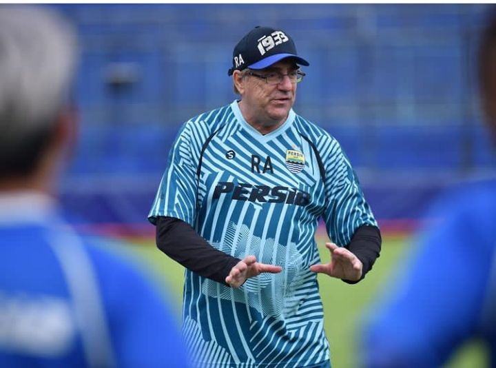 Kalahkan Barito, Pelatih: Persib Gagal Maksimalkan Peluang
