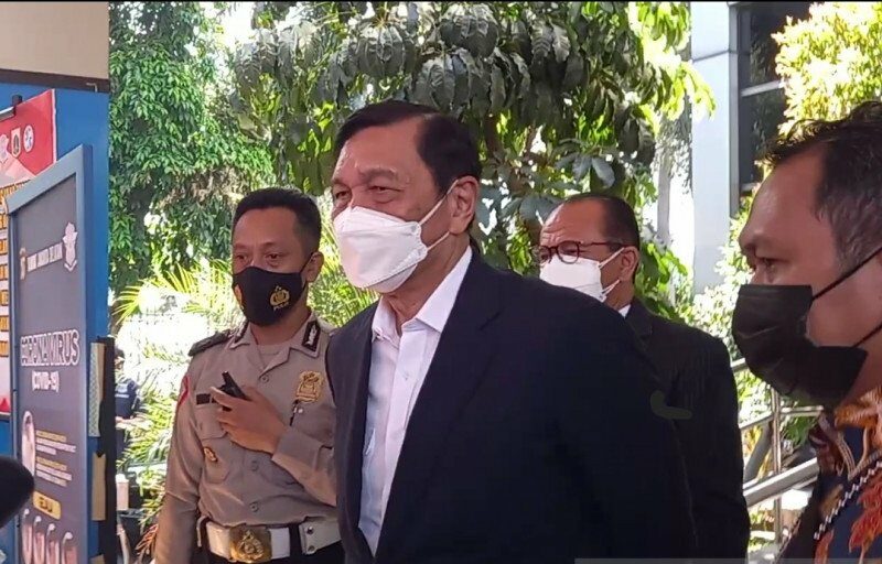 Polisikan Haris Azhar, Luhut: Tidak Ada Kebebasan Absolut!