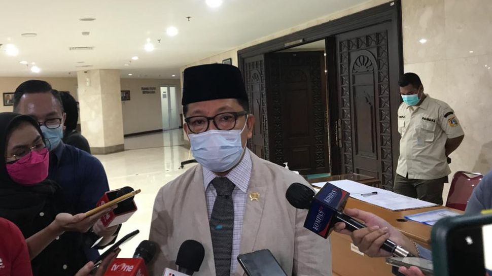 PDIP: Anies Terlalu Ngotot Jadikan DKI Tuan Rumah Formula E