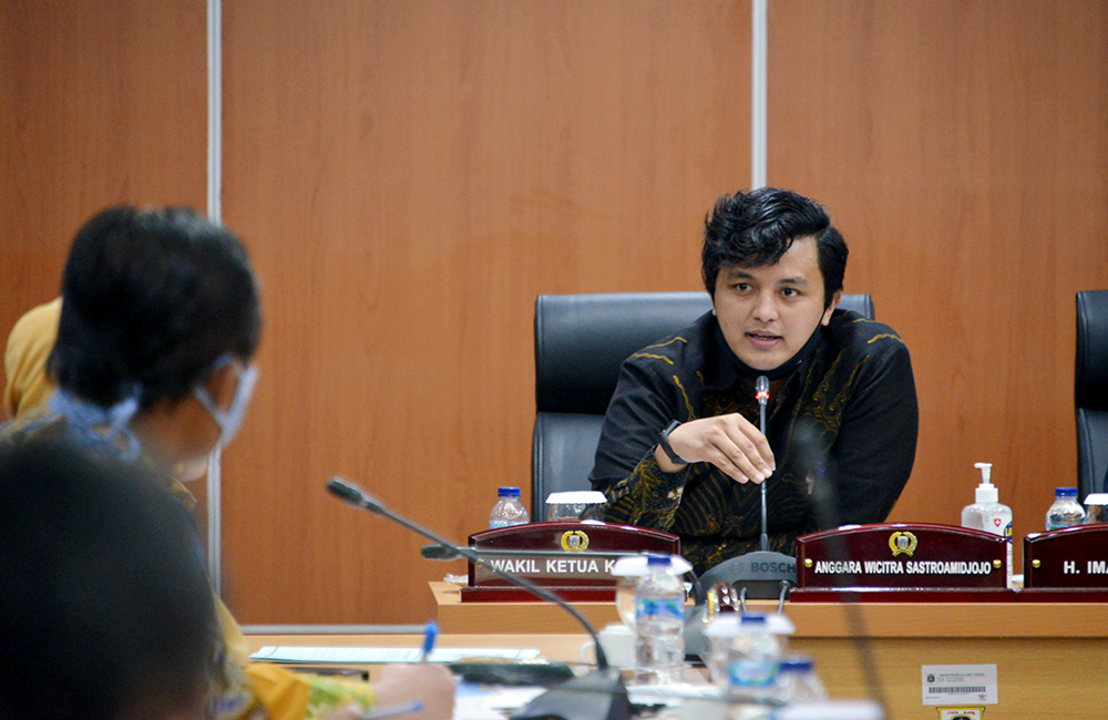 PSI: Ada Maksud Terselubung Jokowi Dikaitkan Formula E
