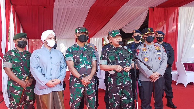 KSAD Dudung Bakal Rekrut Santri Jadi TNI, Apa Alasannya?
