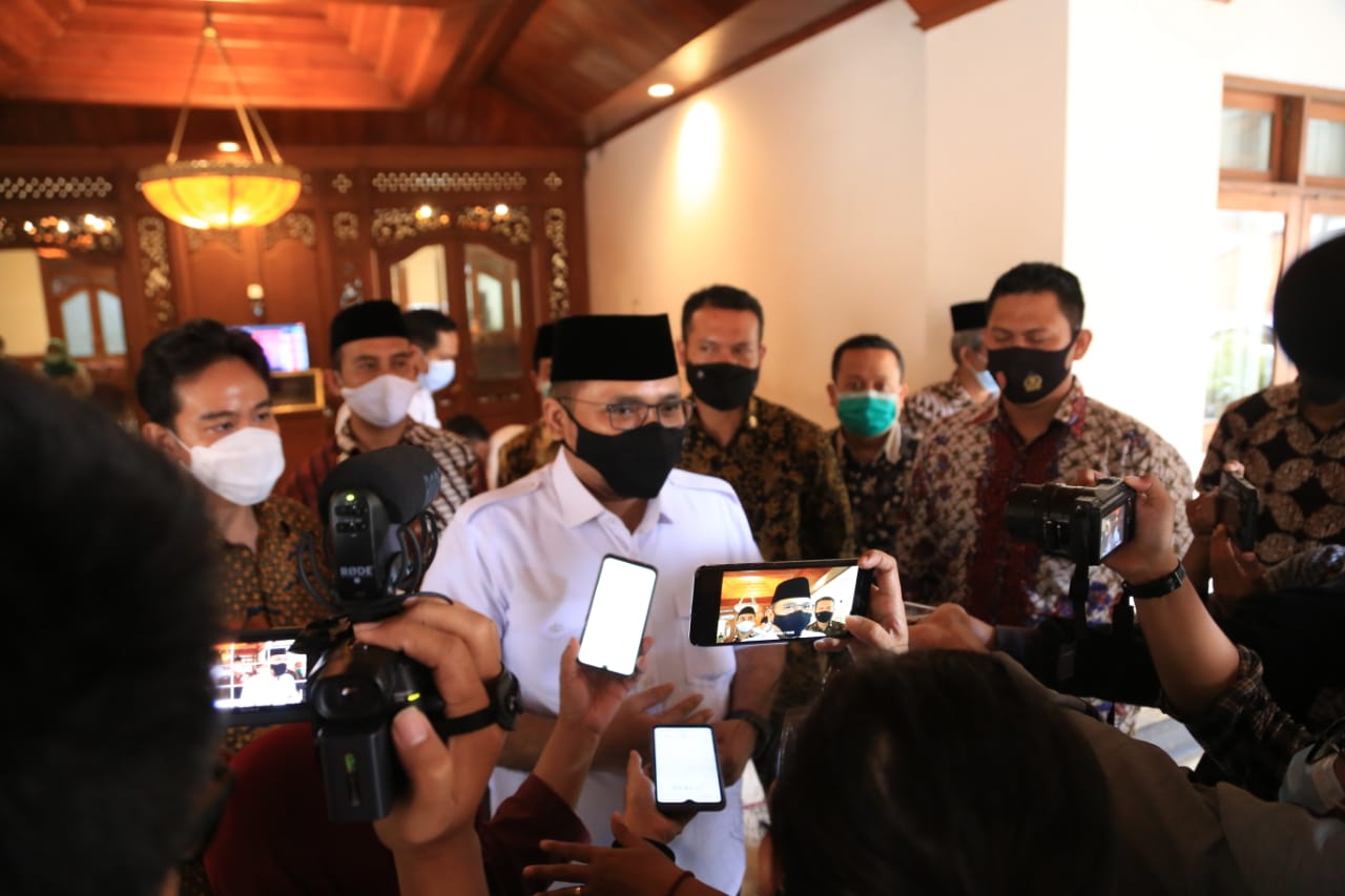 Masalah Super Numpuk di Kemenag, Yaqut Ibaratkan 'Meja Tak Terlihat Tepinya'