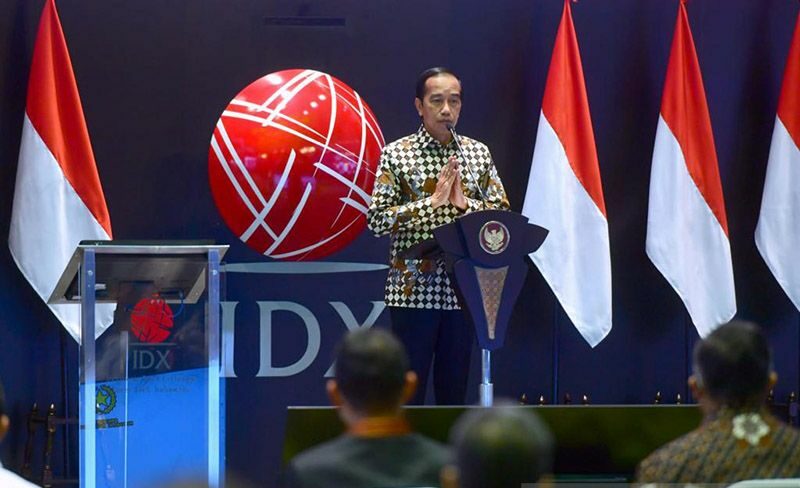 Presiden Jokowi Sebut Vaksinasi Covid 2021 Tembus Target