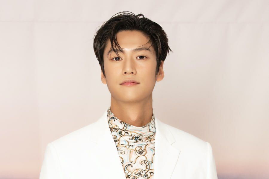 Na In Woo Resmi Gantikan Kim Seon Ho di '2 Days & 1 Night'