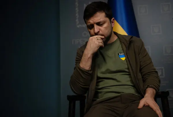Pasukan Elite AS dan Inggris Dilaporkan Siap Evakuasi Presiden Ukraina
