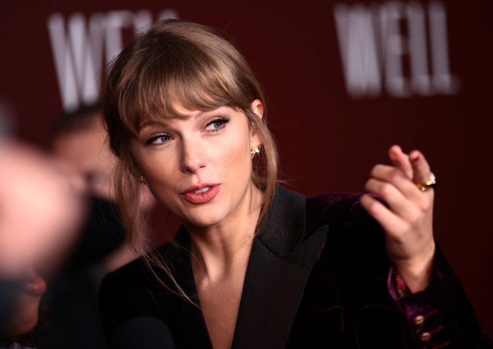 Taylor Swift Isi Soundtrack Film 'Where the Crawdads Sing'