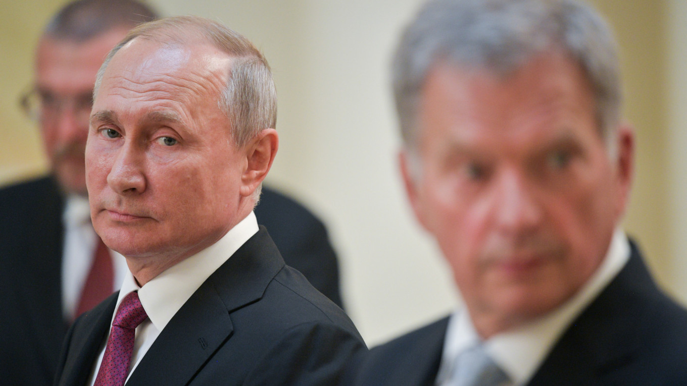 Putin Sebut Rencana Finlandia Bergabung dengan NATO adalah Kesalahan