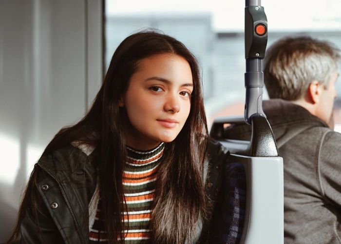 Amanda Rawles Belajar Tari Piring untuk Bintangi Film ‘Ranah 3 Warna’