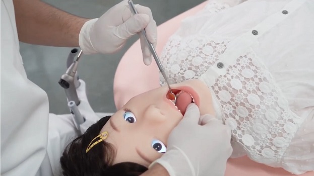 Jepang Kembangkan Robot Bocah Rewel untuk Mahasiswa Kedokteran Gigi