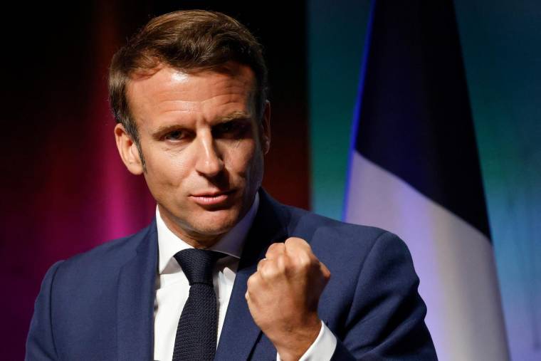 Macron: Prancis Masuki Era Perang Ekonomi