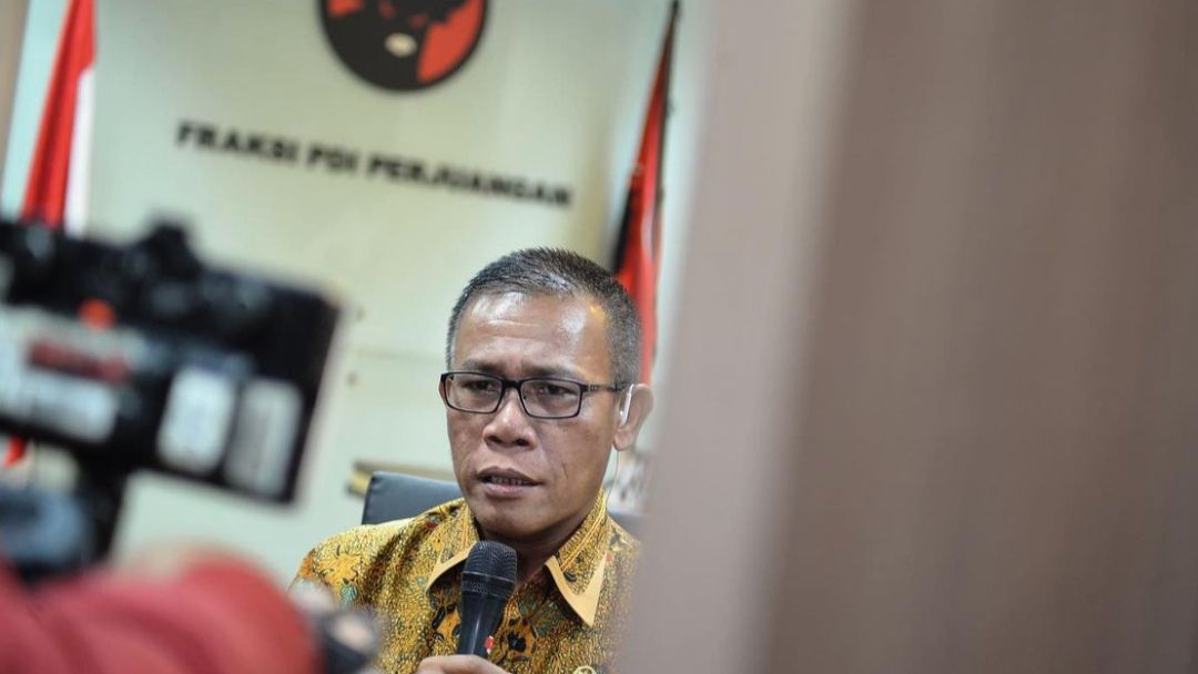 Petinggi PDIP: Oligarki Ngotot Renggangkan Hubungan Megawati-Jokowi