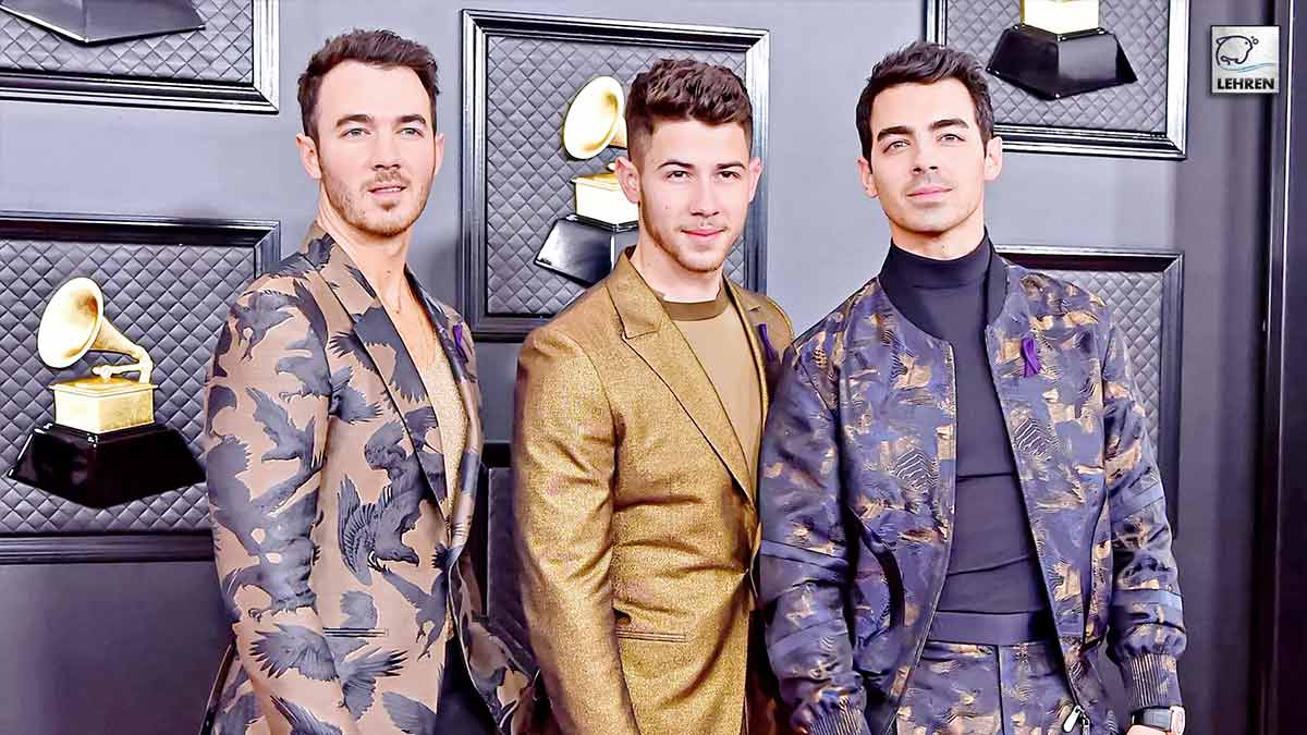 Nick Jonas Bocorkan Proyek Terbaru Jonas Brother