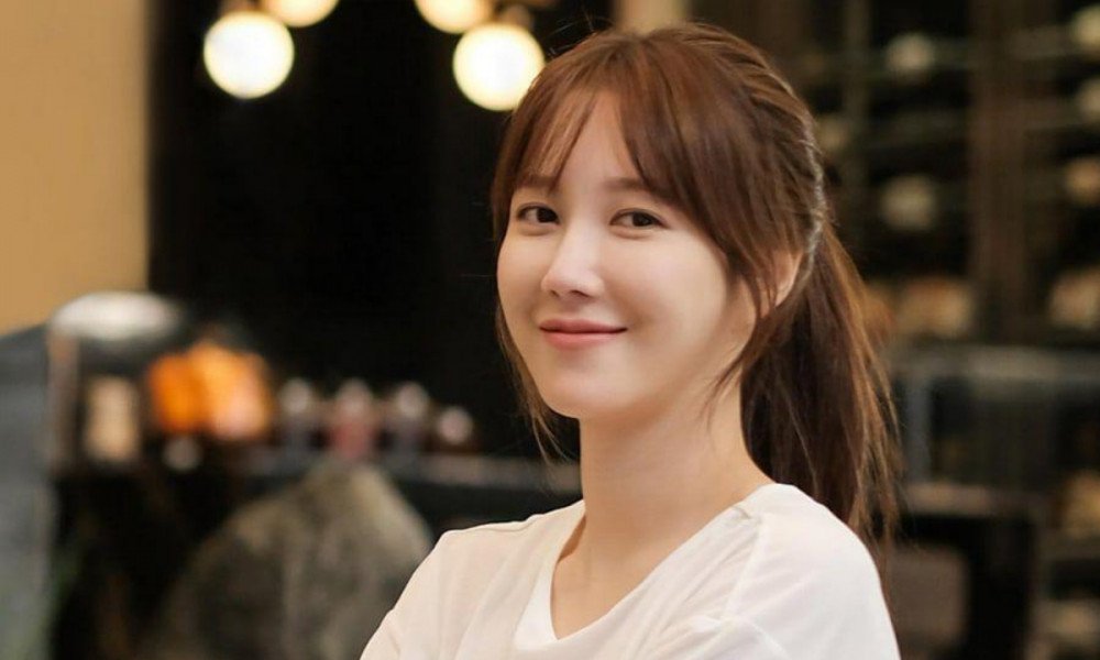 Sukses di ‘The Penthouse’, Lee Ji Ah Bintangi Drama ‘First Lady’