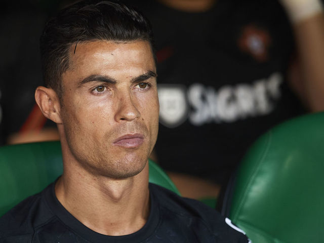 Ini Alasan Ronaldo Jadi Penghangat Bangku Cadangan MU