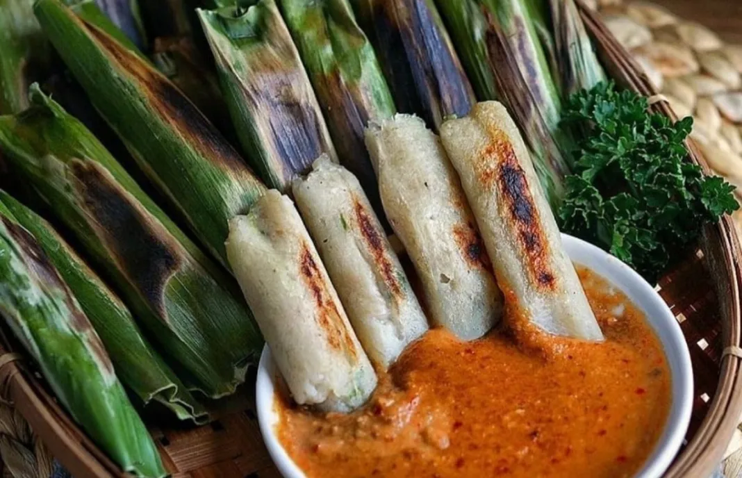 Resep Otak-otak Bakar Sambal Kacang ala Kaki Lima