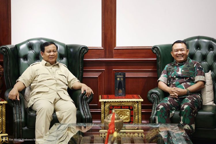 KSAD Dudung Temui Prabowo, Ada Apa?